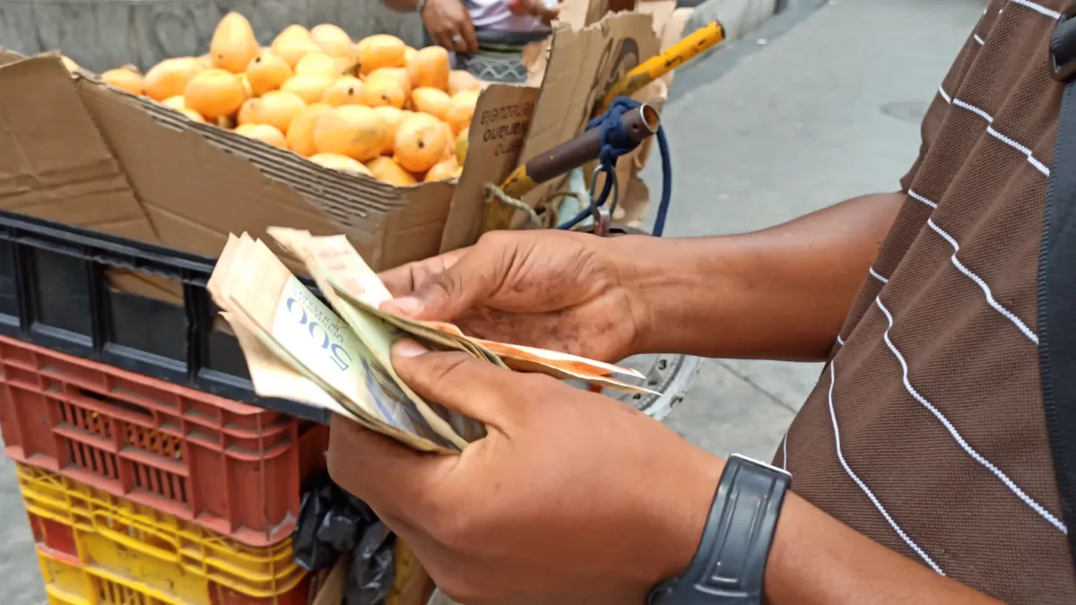 The Real-World Cash-back rewards Checklist for students and early-career readers